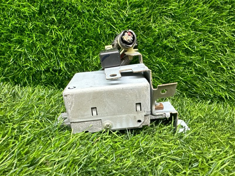 Блок управления рулевой рейкой HONDA FIT GD1 L13A (б/у)