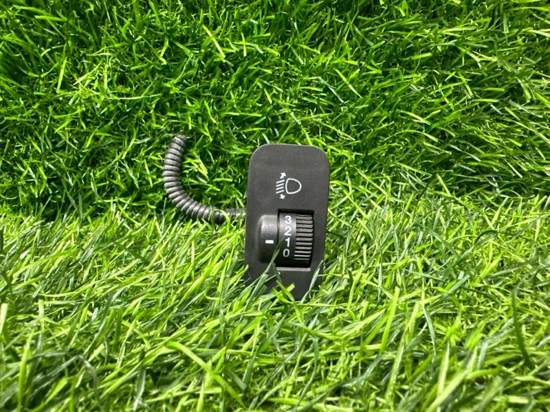 Кнопка регулировки фар HONDA FIT GD1 L13A (б/у)