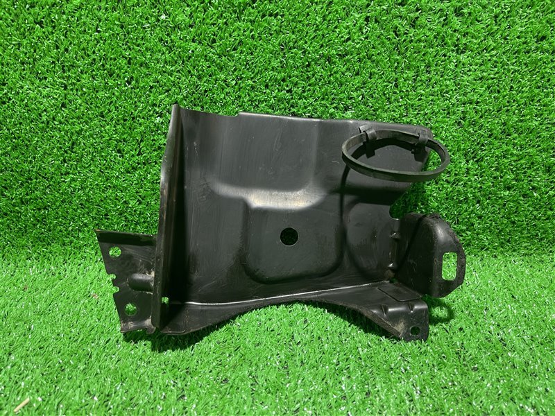 Крепление домкрата TOYOTA LAND CRUISER PRADO KZJ95 1KZTE (б/у)