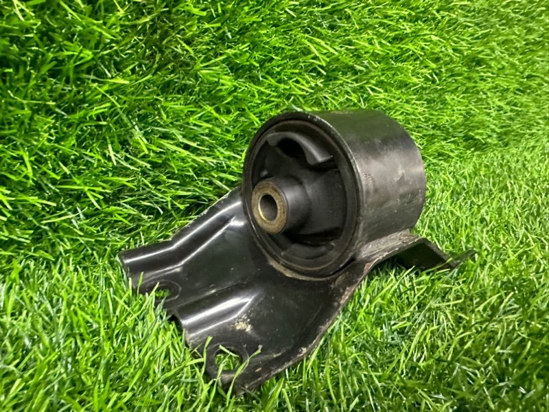 Подушка АКПП MAZDA BONGO FRIENDEE SGLR WLT (б/у)