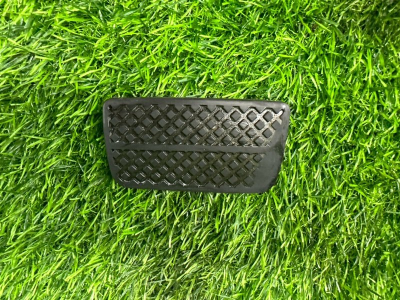 Накладка педали тормоза Honda FREED GB3 L15A 2012 (б/у)