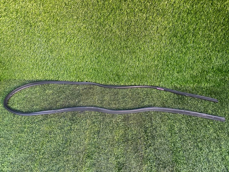 Уплотнитель багажника SUZUKI HUSTLER MR31S задний (б/у)