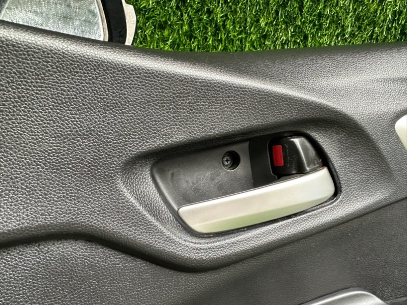 Ручка двери внутренняя Honda Fit GP5 передняя правая (б/у)