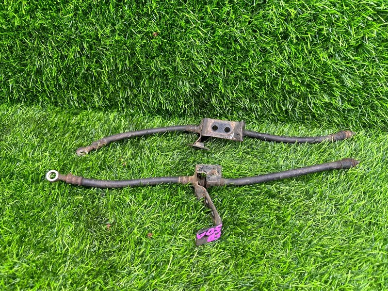 ШЛАНГИ ТОРМОЗНЫЕ ПАРА ЛЕВО/ПРАВО MITSUBISHI FUSO CANTER FD50A 4M40 передние (б/у)