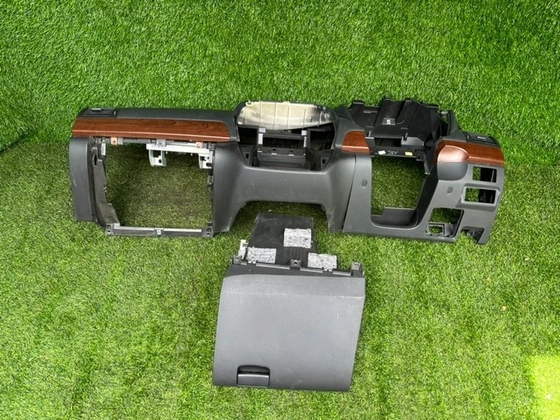 Торпедо Nissan Bluebird Sylphy KG11 переднее (б/у)