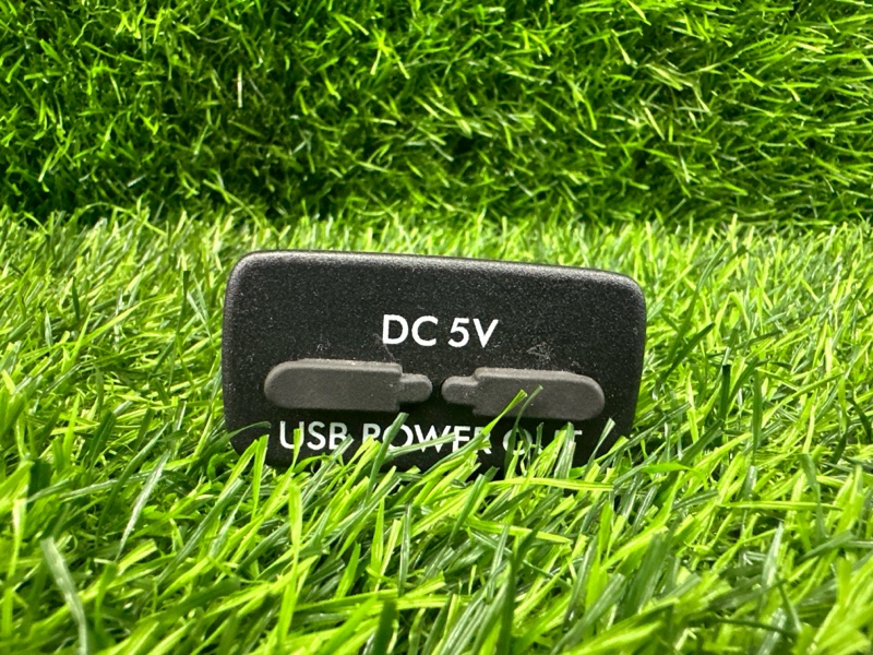 Разъем USB Subaru XV GPE FB20W 2015 (б/у)