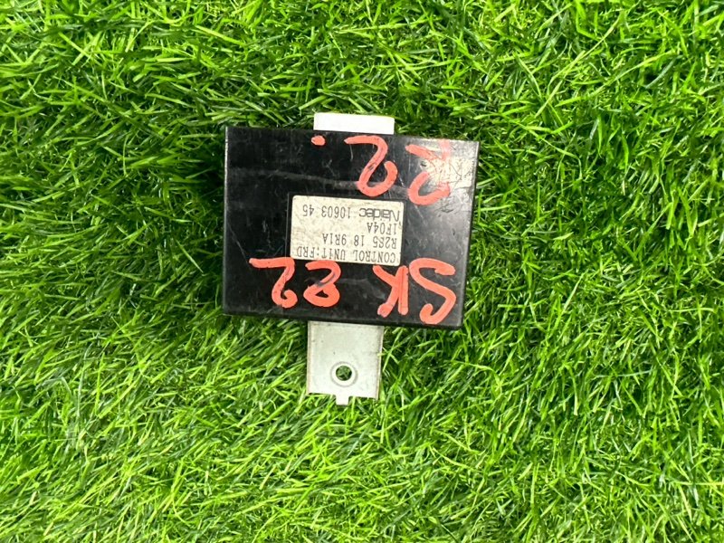 Блок управления 4WD MAZDA BONGO SK22 (б/у)