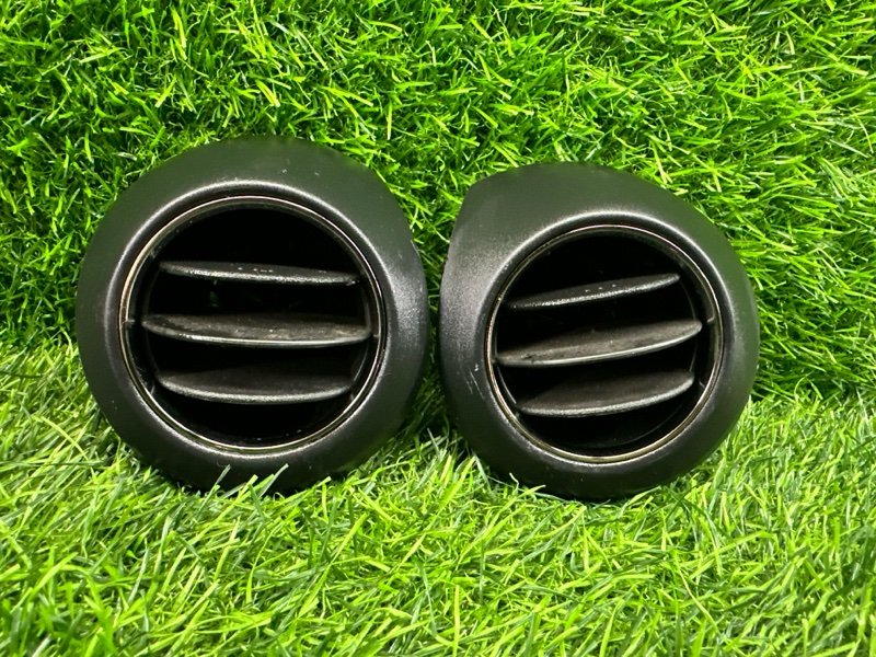 Дуйки ПАРА ЛЕВО/ПРАВО HONDA FIT SHUTTLE GP2 передние (б/у)