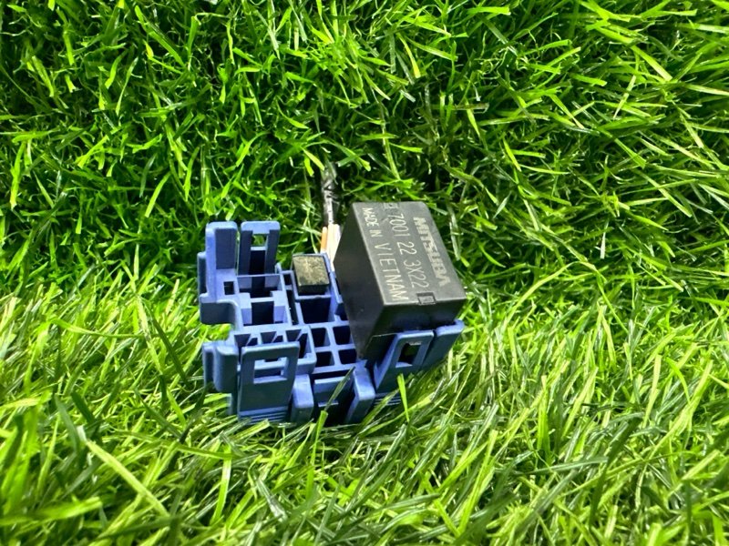 Блок реле HONDA Fit Shuttle GP2 (б/у)