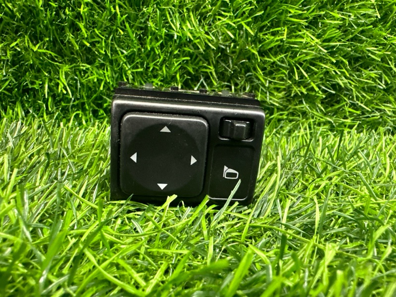 Блок управления зеркалами Nissan NV200 M20 HR16DE 2010 (б/у)