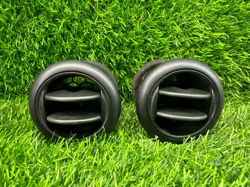 Дуйка Nissan NV200 M20 HR16DE 2010 (б/у)