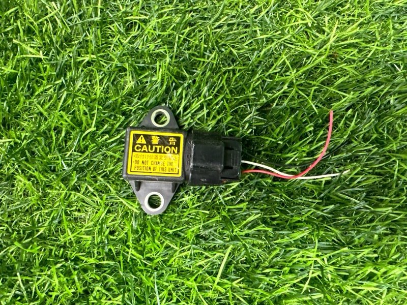 Датчик замедления TOYOTA SIENTA NCP81 1NZ-FE 2007 (б/у)