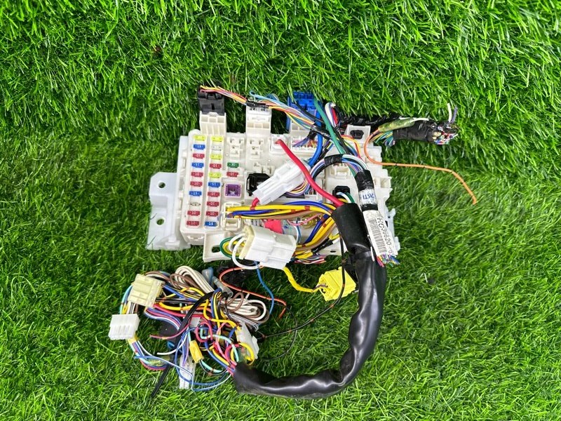 Блок предохранителей салона Suzuki Hustler MR31S R06A 2014 (б/у)