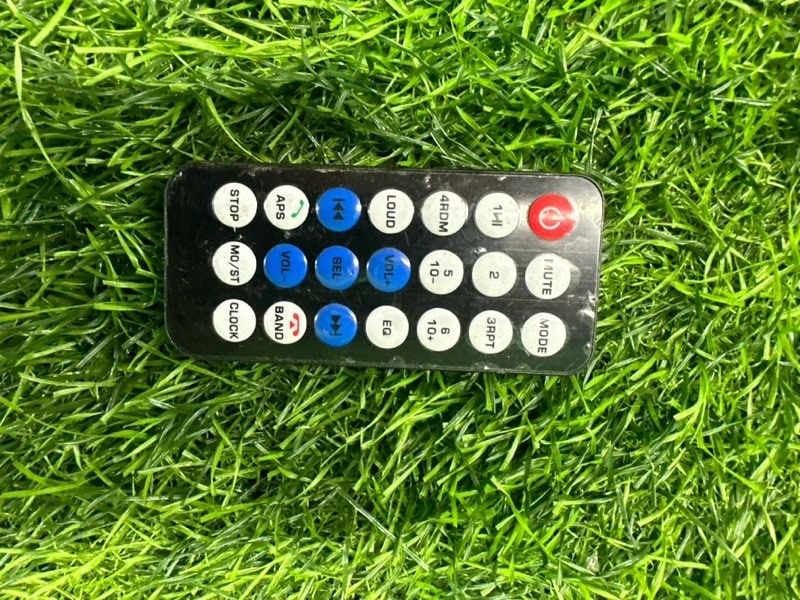 Пульт автомагнитолы Suzuki Hustler MR31S R06A 2014 (б/у)