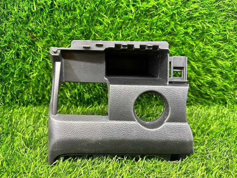 Консоль торпедо Suzuki Hustler MR31S R06A 2014 правый (б/у)