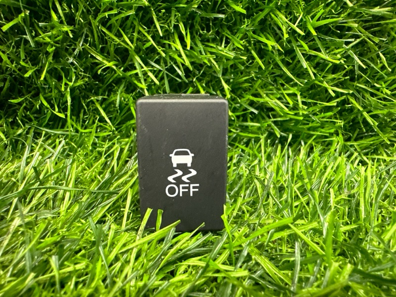 Кнопка антипробуксовочной системы HONDA SHUTTLE GP7 LEB 2017 (б/у)