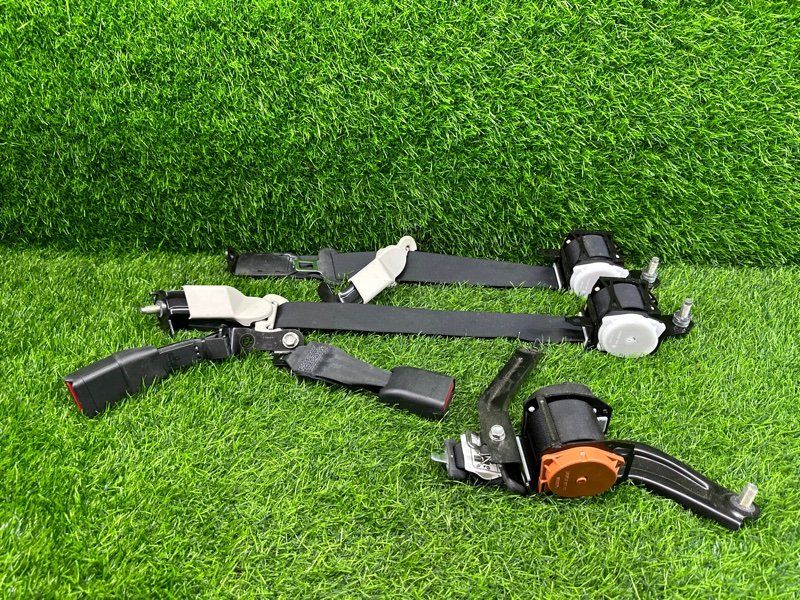 Ремни безопасности задние комплект лево/право HONDA SHUTTLE GP7 LEB 2017 (б/у)