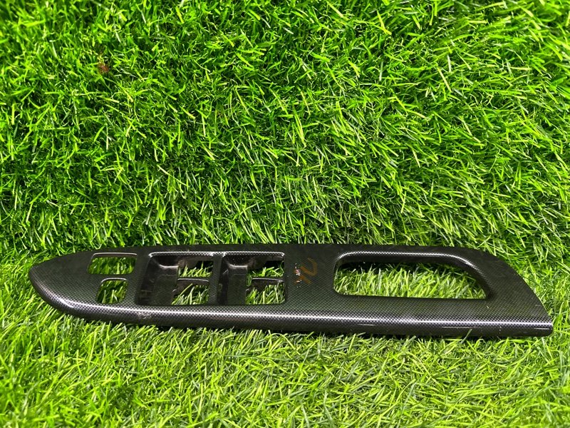 Пианино TOYOTA WISH ZNE14 переднее правое (б/у)