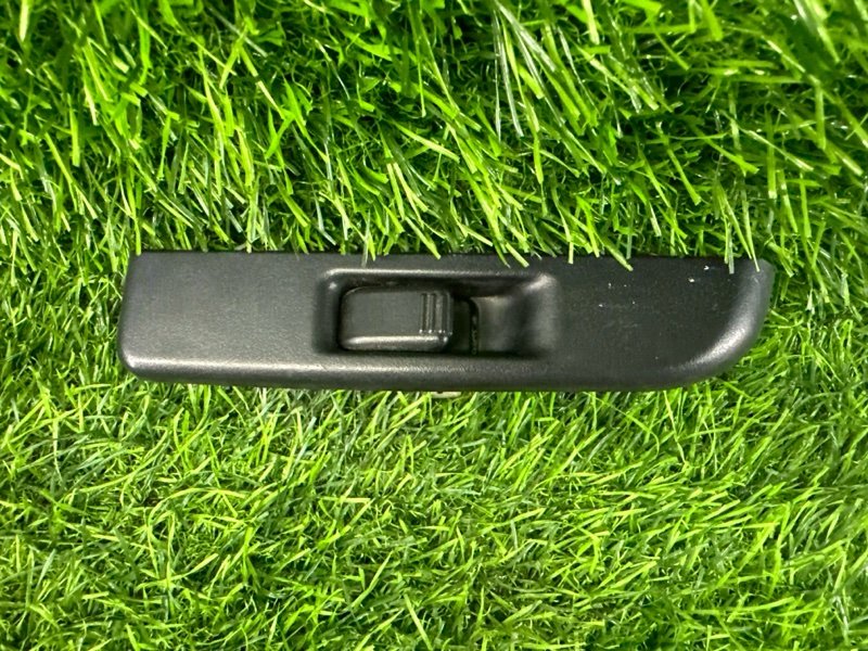 Пианино ISUZU ELF NKS71 4HL1 переднее левое (б/у)