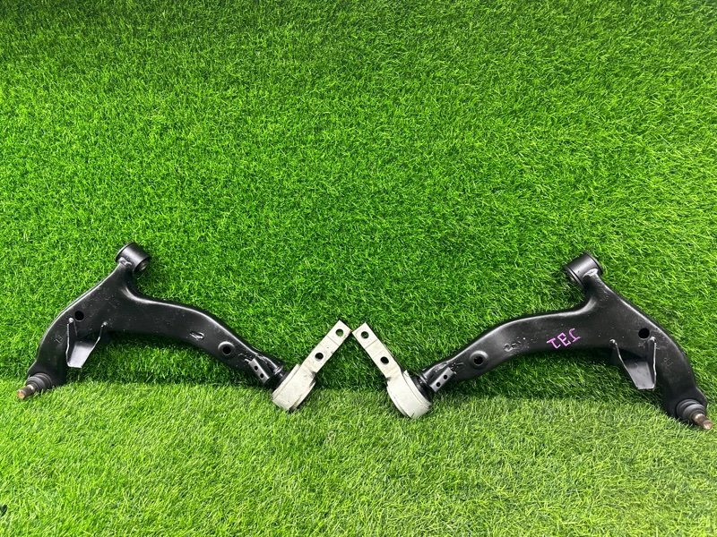 Рычаги ПАРА ЛЕВЫЙ/ПРАВЫЙ NISSAN TEANA J31 передние (б/у)