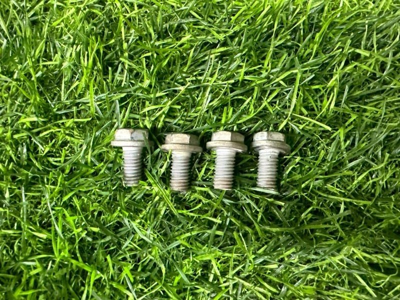 Болт гидронсформатора SUBARU XV GPE FB20 (б/у)