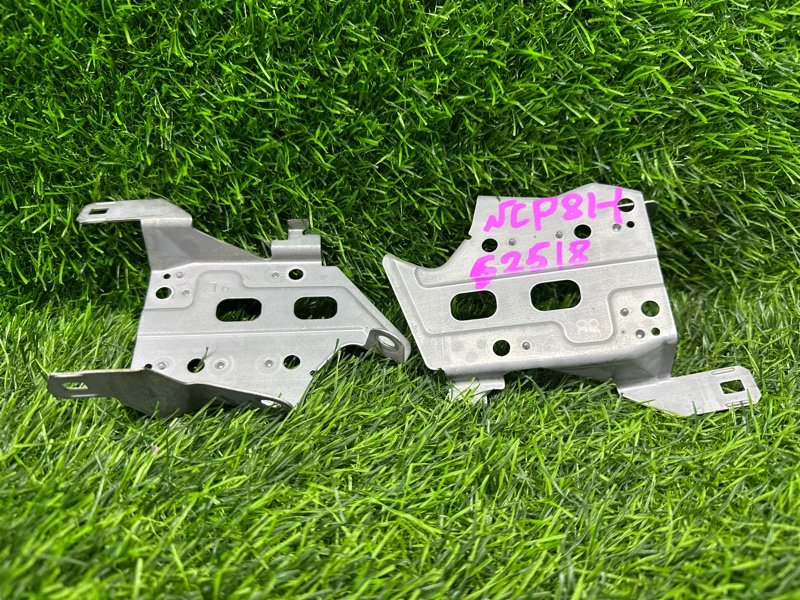 Крепление магнитолы комплект TOYOTA SIENTA NCP81 (б/у)