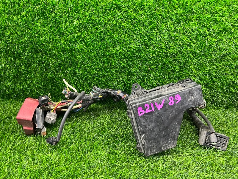Блок предохранителей под капот Nissan Dayz B21W (б/у)