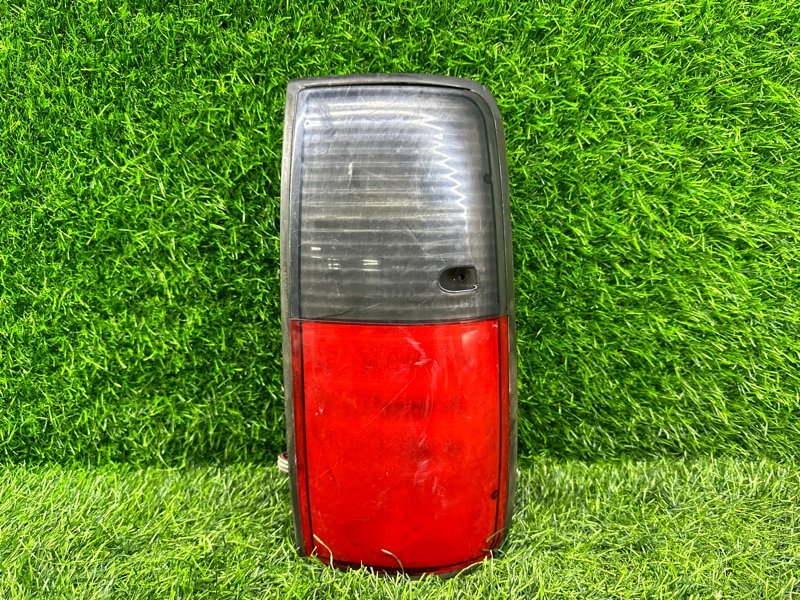 Стоп-сигнал TOYOTA LAND CRUISER HDJ81 задний правый (б/у)