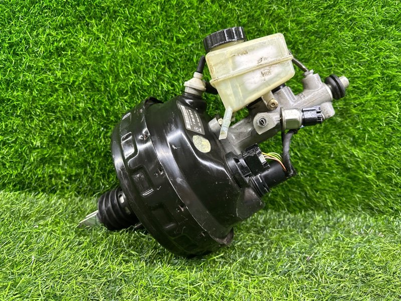 Главный тормозной цилиндр Mercedes-Benz C-сlass W204 (б/у)