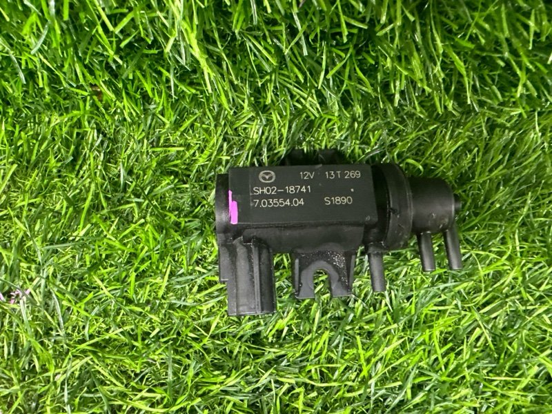 Вакумный клапан MAZDA AXELA BM2FS (б/у)