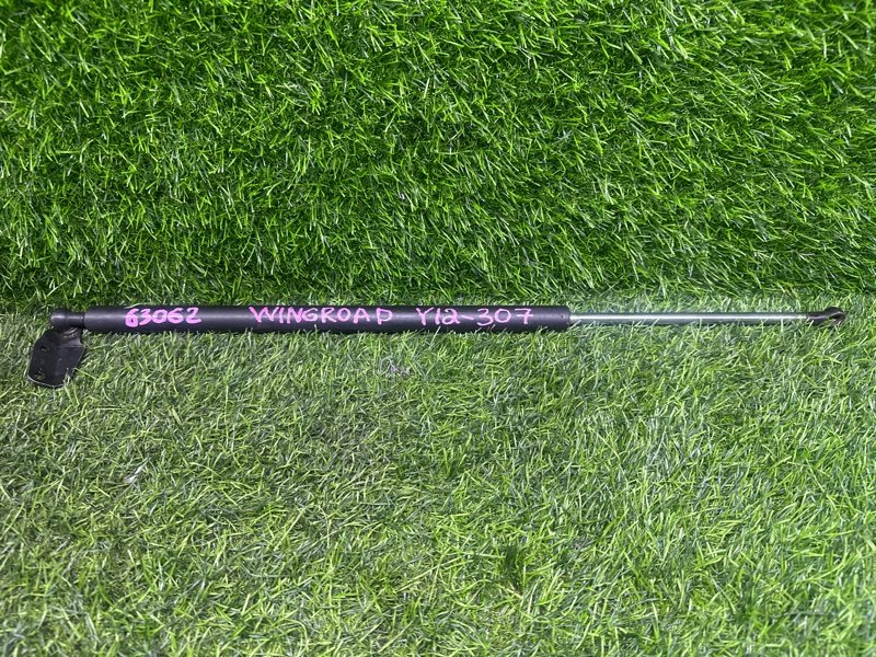 Амортизатор багажника NISSAN WINGROAD VY12 задний (б/у)