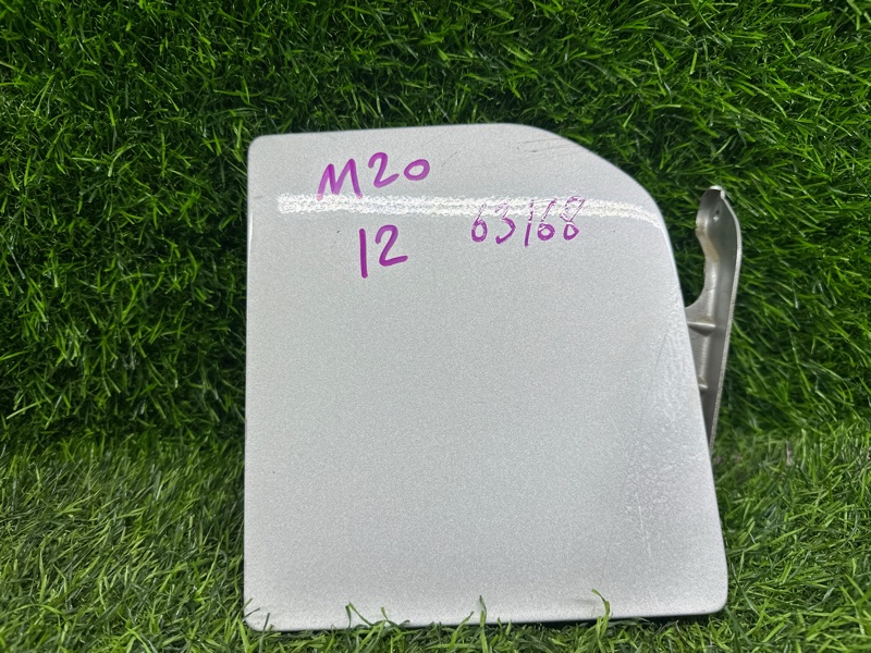 Лючок бака NISSAN NV200 M20 (б/у)