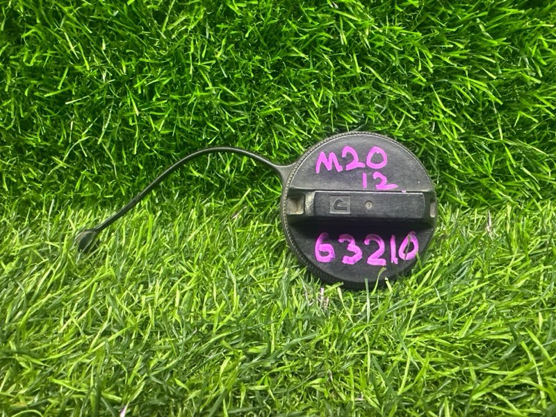 Крышка бензобака NISSAN NV200 M20 (б/у)