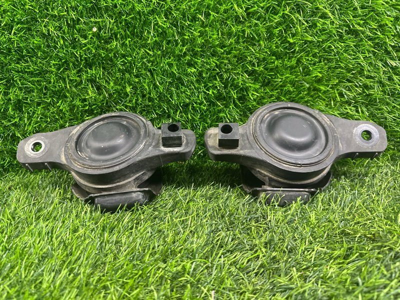 Подушки ДВС пара лево/право SUBARU IMPREZA GP6 FB20 (б/у)