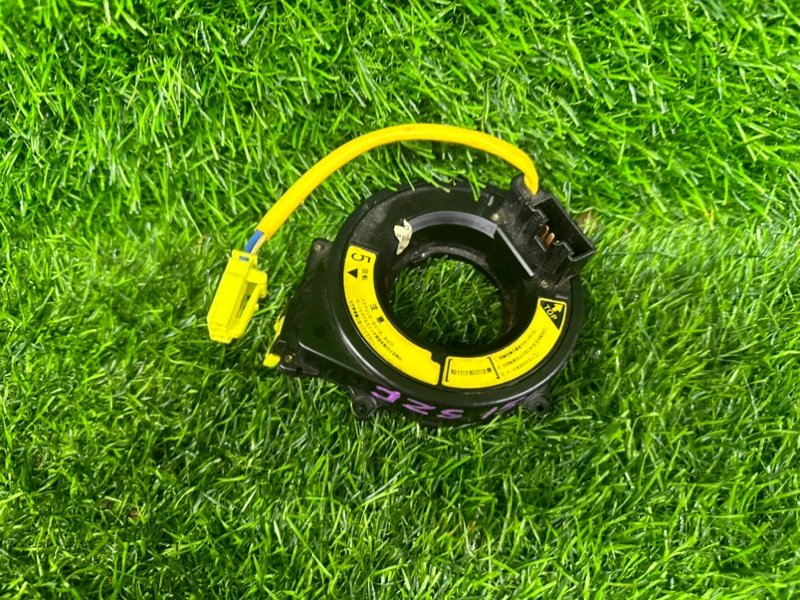 Шлейф-лента Toyota Crown GS151 GS151H JZS151 JZS153 JZS155 JZS157 LS151 LS151H (б/у)