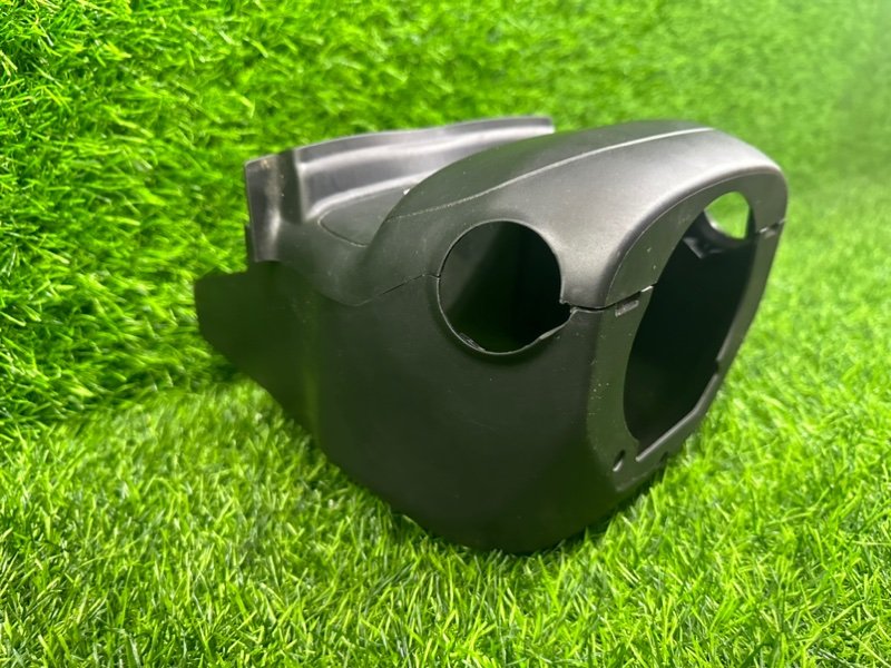 Кожух рулевой колонки Honda Vezel RU2 (б/у)