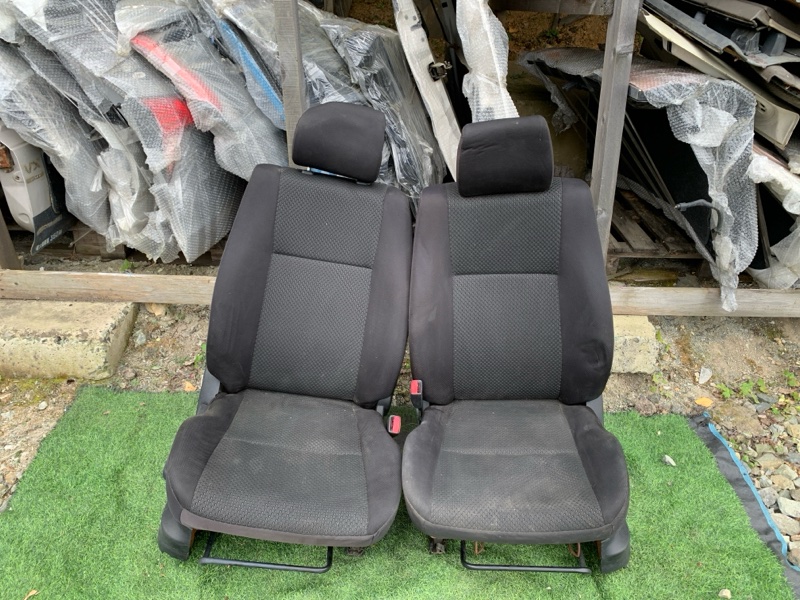 Сидения ПАРА лево/право SUZUKI ESCUDO TD54W передняя (б/у)
