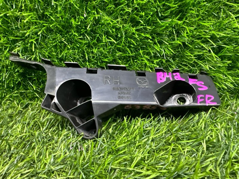 Крепление бампера MAZDA AXELA BM2FS переднее правое (б/у)