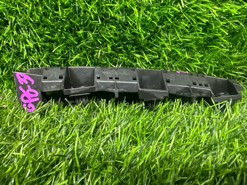 Крепление бампера SUBARU IMPREZA GP5 переднее правое (б/у)