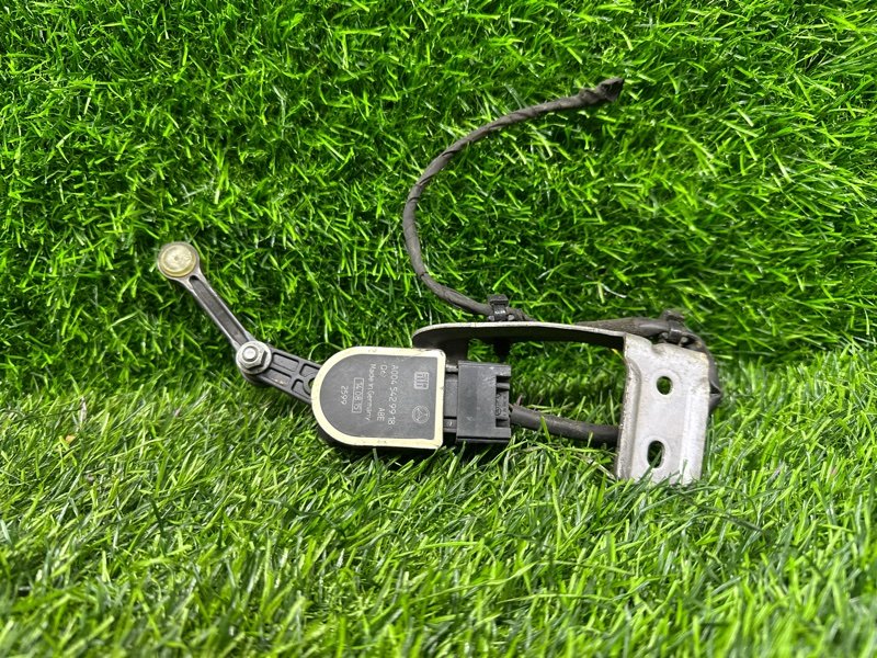 Датчик высоты подвески Mercedes-benz CLS-Klass C218 задний (б/у)