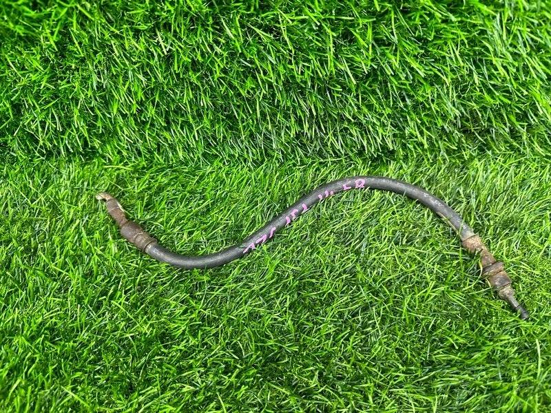 Тормозной шланг Toyota Crown GS151 GS151H JZS151 JZS153 JZS155 JZS157 LS151 LS151H передний правый (б/у)