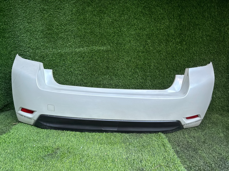 Бампер Subaru Impreza GP6 задний (б/у)