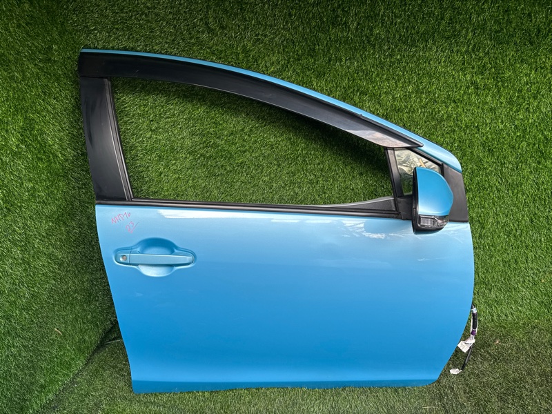 Дверь TOYOTA AQUA NHP10 1NZFXE передняя правая (б/у)