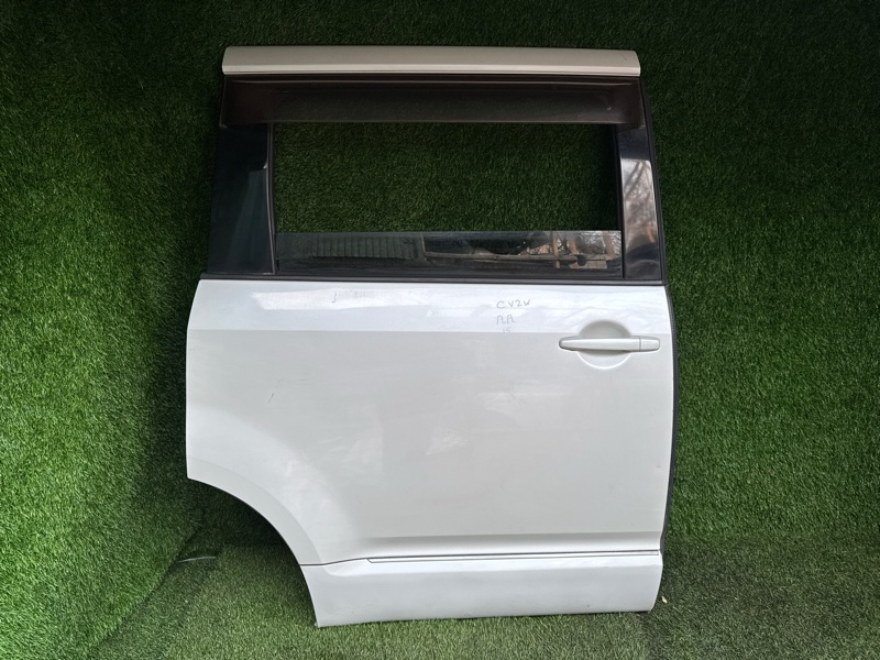 Дверь Mitsubishi DELICA D:5 CV2W 4B12 задняя правая (б/у)