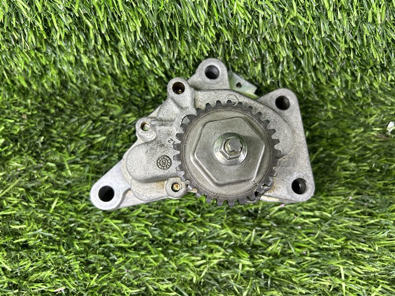 Маслонасос Nissan NOTE E12 HR12 (б/у)