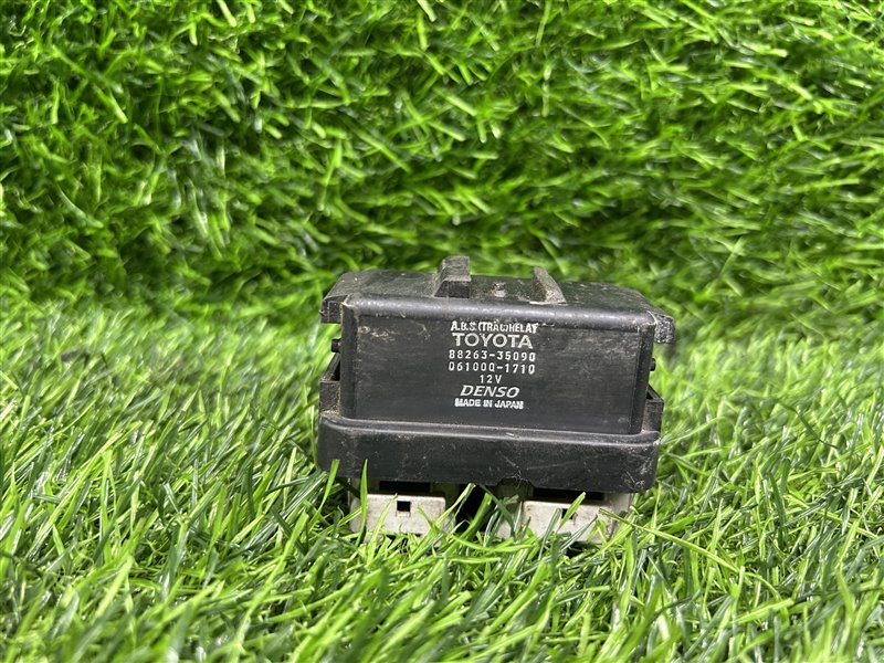 Реле ABS Toyota Land Criuser HDJ81 (б/у)