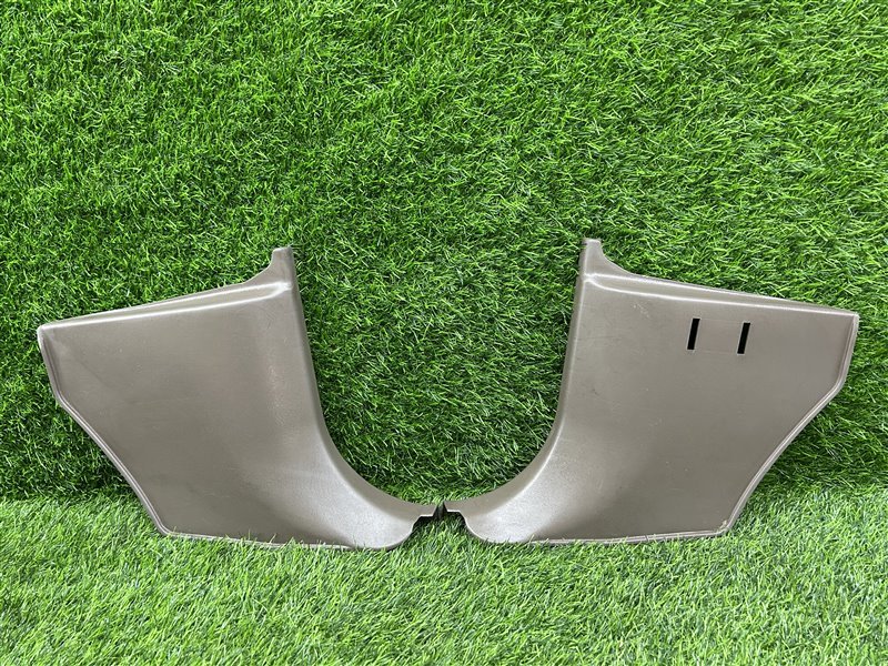 Порожек салона лево/право Toyota Land Cruiser KZJ95 KDJ90 KDJ90W KDJ95 KDJ95W KZJ90 KZJ90W KZJ95W LJ90 LJ95 RZJ90 RZJ90W  (б/у)