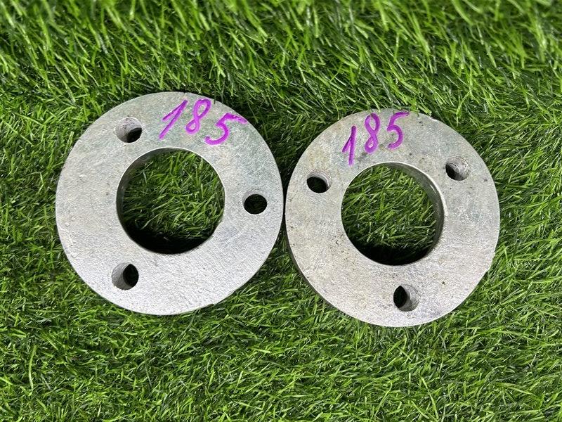 Проставка под стойку Toyota Hilux Surf KDJ90 KDJ90W KDJ95 KDJ95W KZJ90 KZJ90W KZJ95 KZJ95W LJ90 LJ95 RZJ90 RZJ90W RZJ95 (б/у)