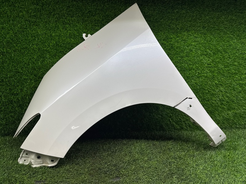 Крыло Toyota Estima ACR50W переднее левое (б/у)