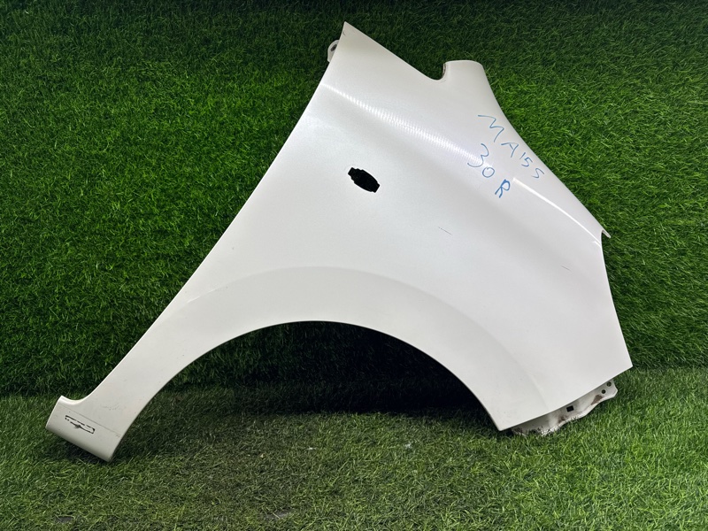 Крыло Suzuki Solio MA15S K12B переднее правое (б/у)